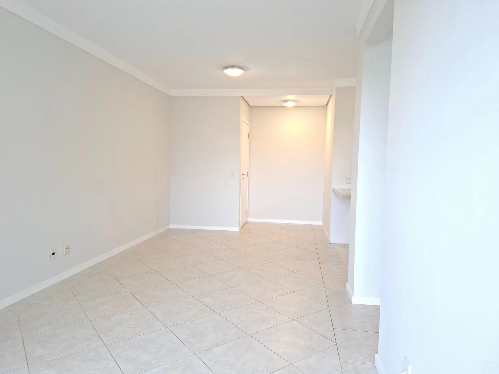 Вид на воду и 2 спальни: квартира 75 м²