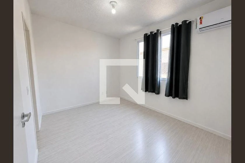 Rental apartment with 2 bedrooms and 1 parking space — photo 13