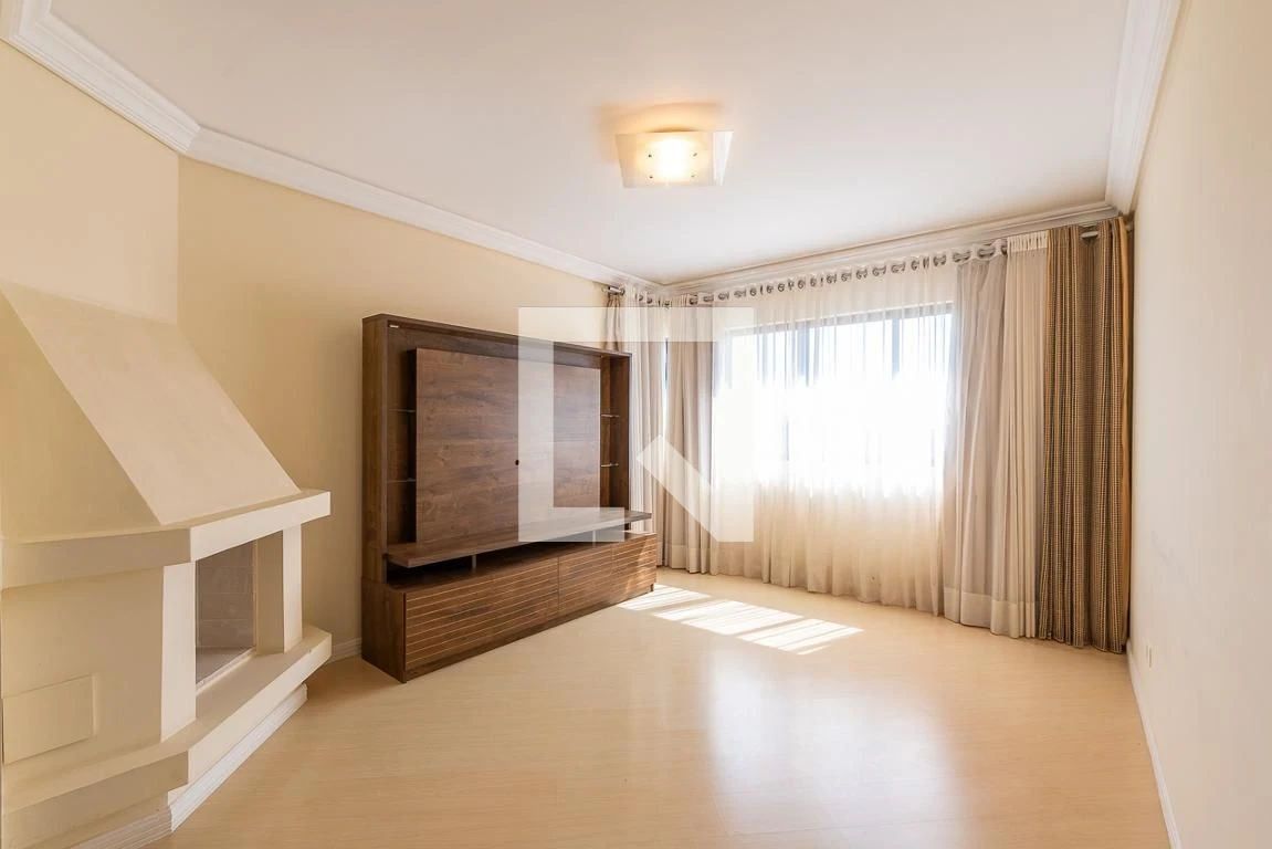 Furnished apartment, 130 m², with a jacuzzi — photo 39