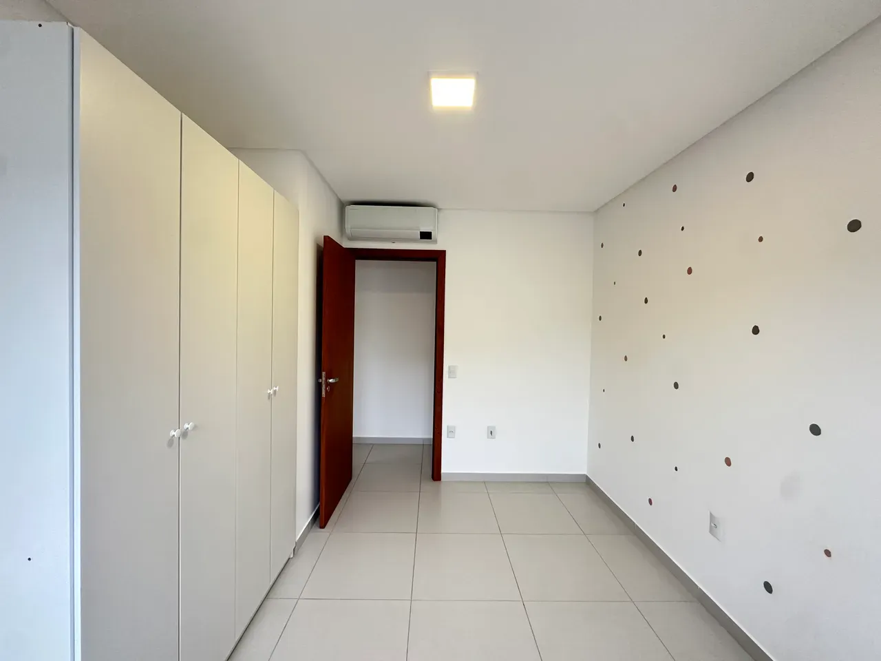 3-bedroom house with a private BBQ — photo 27