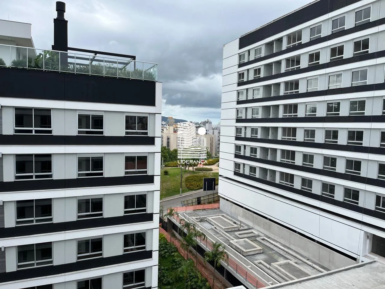 Меблированная квартира 203 м²: 3 спальни с ванными и 1 место — photo 3
