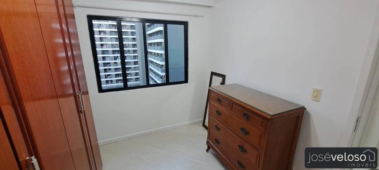 2-bedroom apartment with a washing machine in Curitiba — photo 7