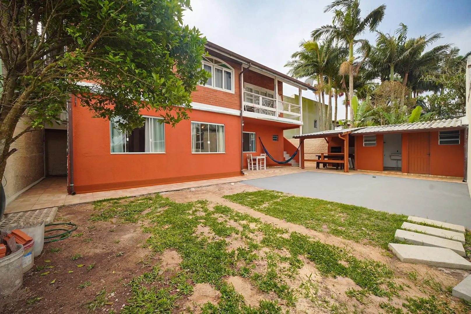 2-bedroom apartment with a washing machine in Florianópolis — photo 17