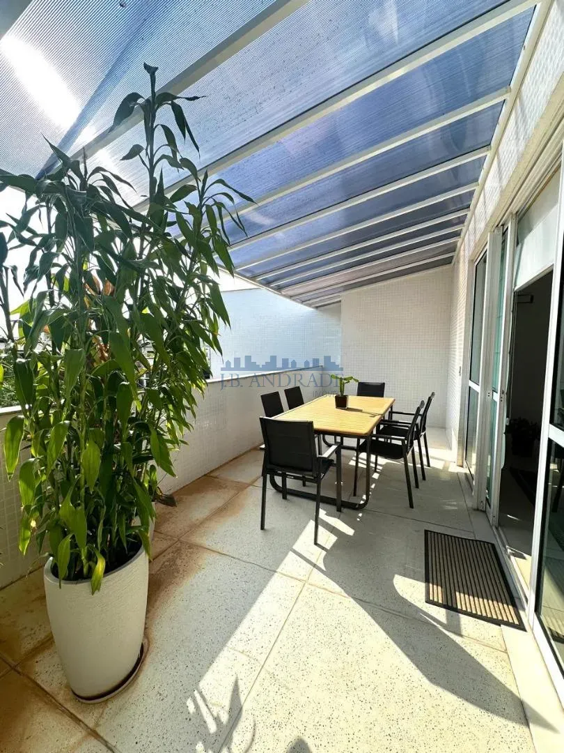 Furnished apartment, 400 m², with a glass-enclosed balcony — photo 23