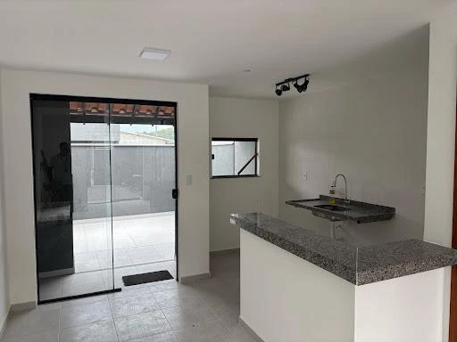 Балкон з грилем та 2 спальні: будинок 65 м² — photo 2