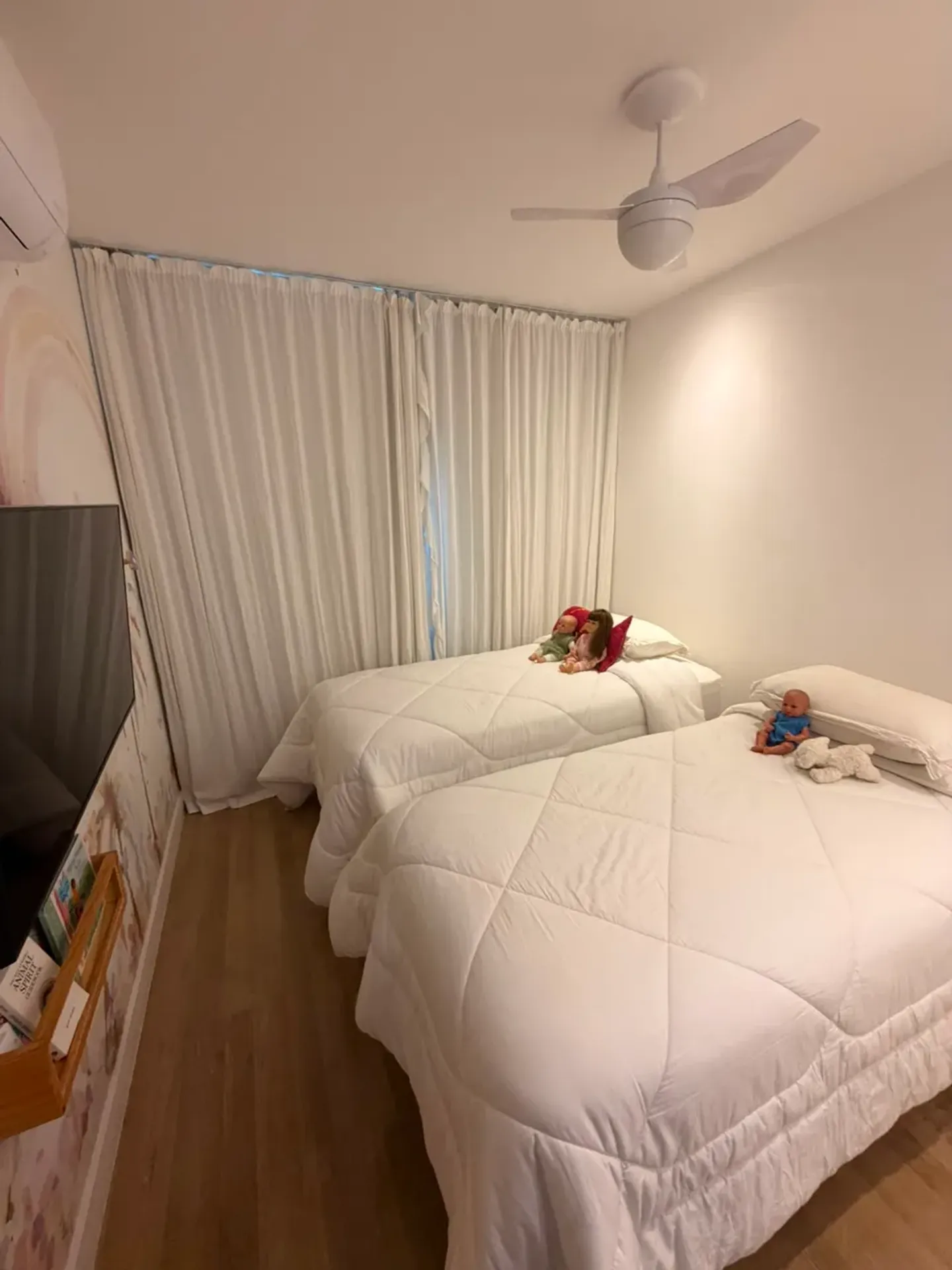 Furnished 115 m² apartment with 3 bedrooms and 3 baths — photo 31