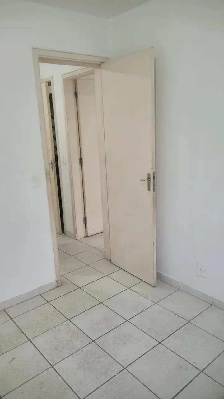 3-bedroom unfurnished apartment with closed kitchen — photo 9