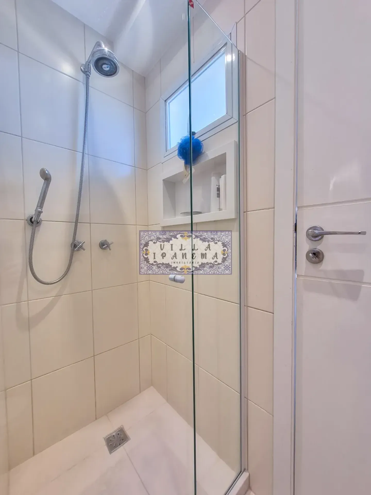 Furnished 286 m² penthouse with 4 bedrooms and 4 baths — photo 24