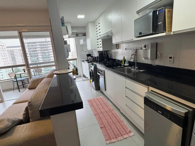 Furnished 3-bedroom apartment with open-plan kitchen — photo 2
