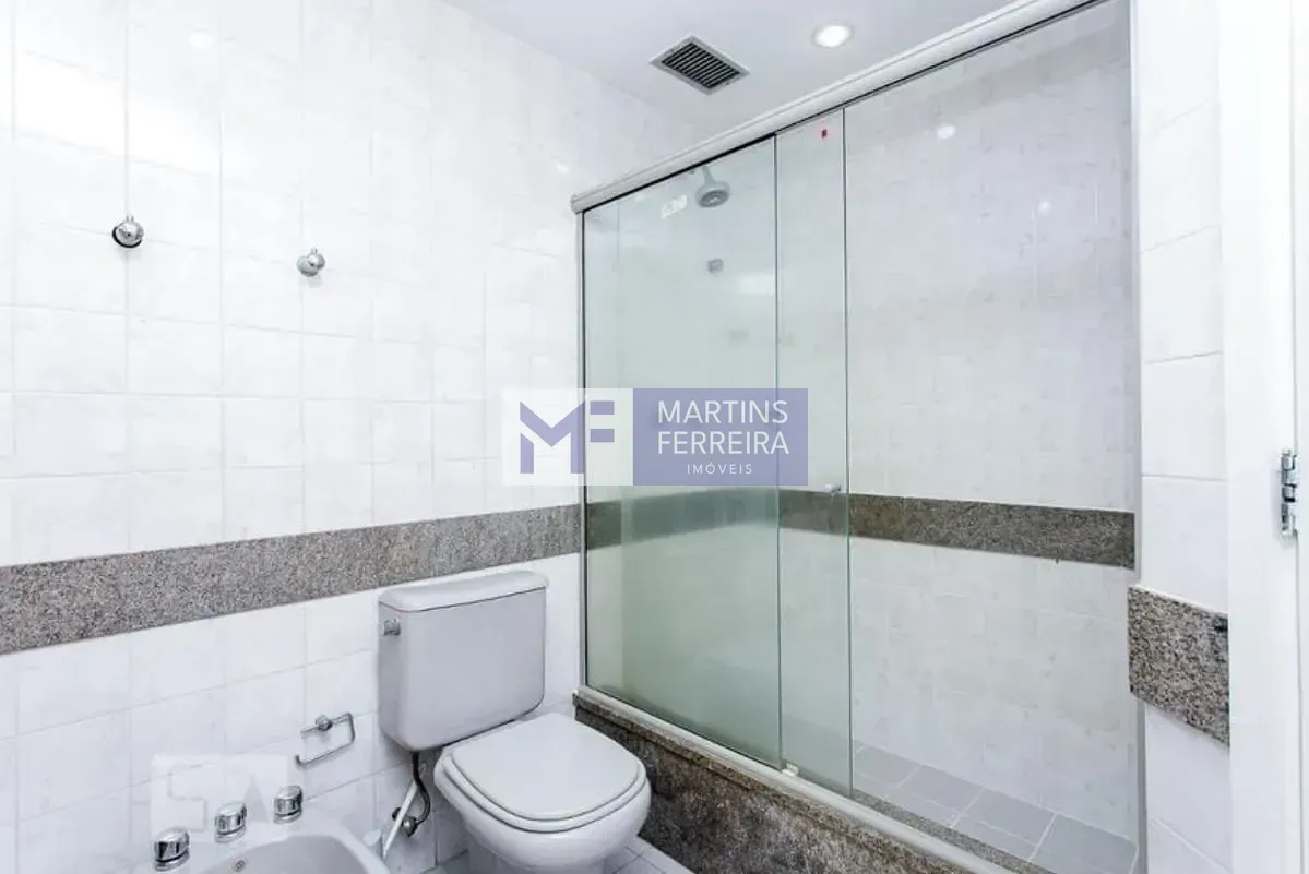Unfurnished apartment with 3 bedrooms and 5 bathrooms — photo 27