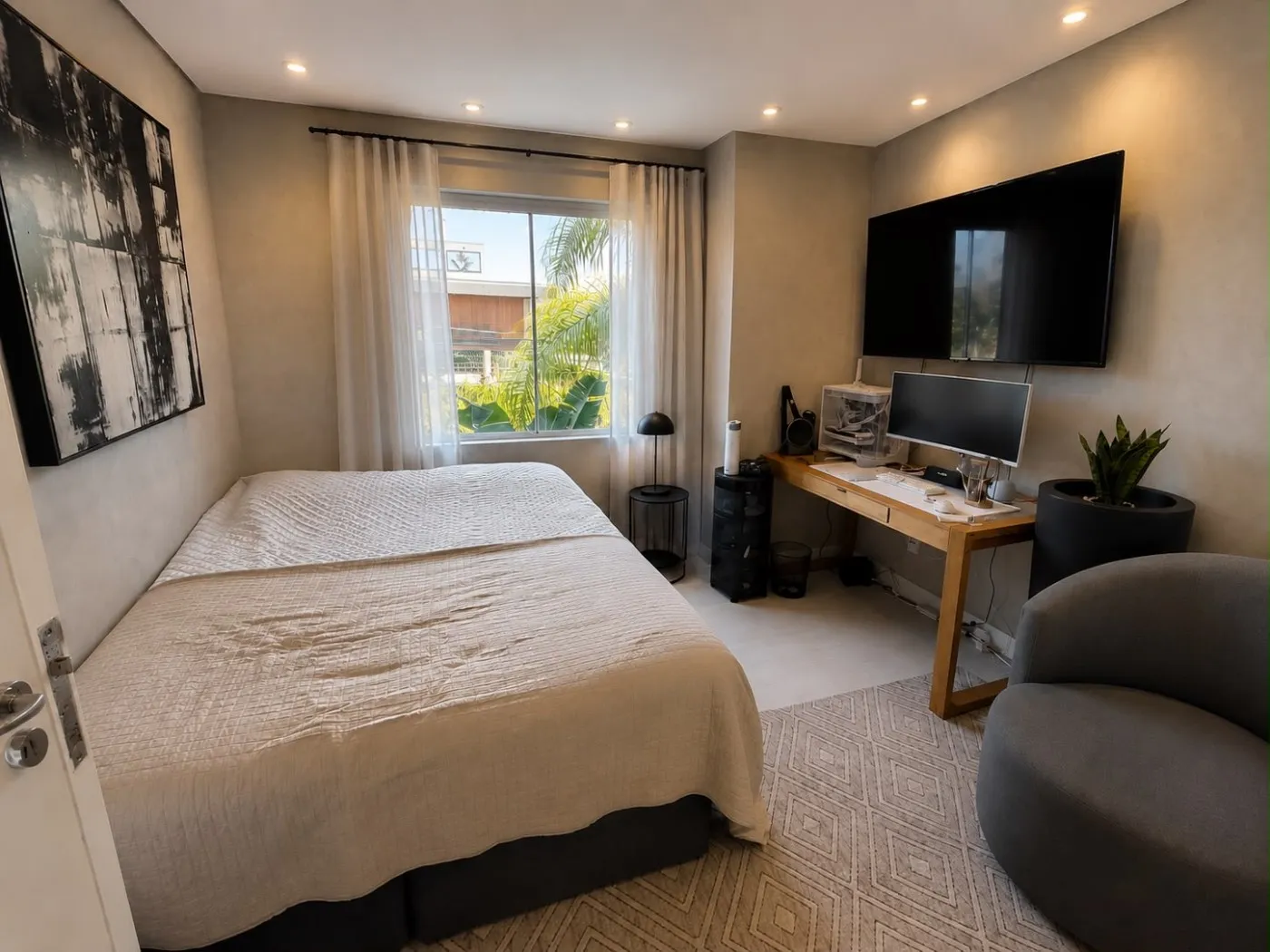 Посудомоечная машина и 5 спален: дом 700 м² — photo 21