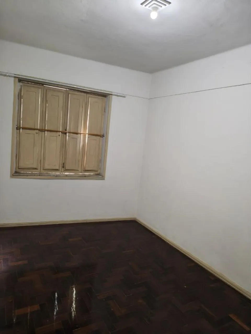 2-bedroom apartment with 1 bathroom and no parking — photo 7