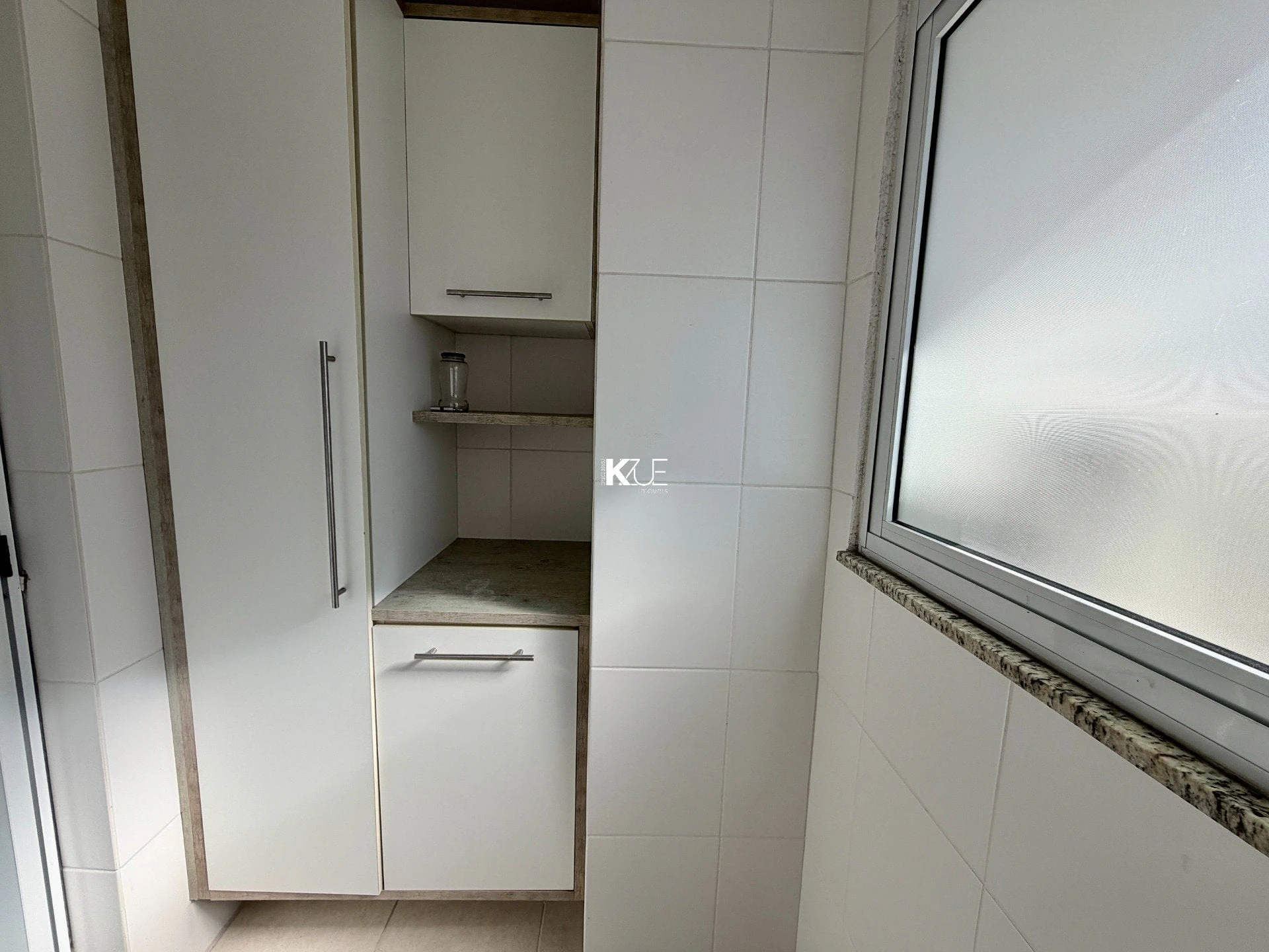 2-bedroom apartment in a building with a sauna — photo 26