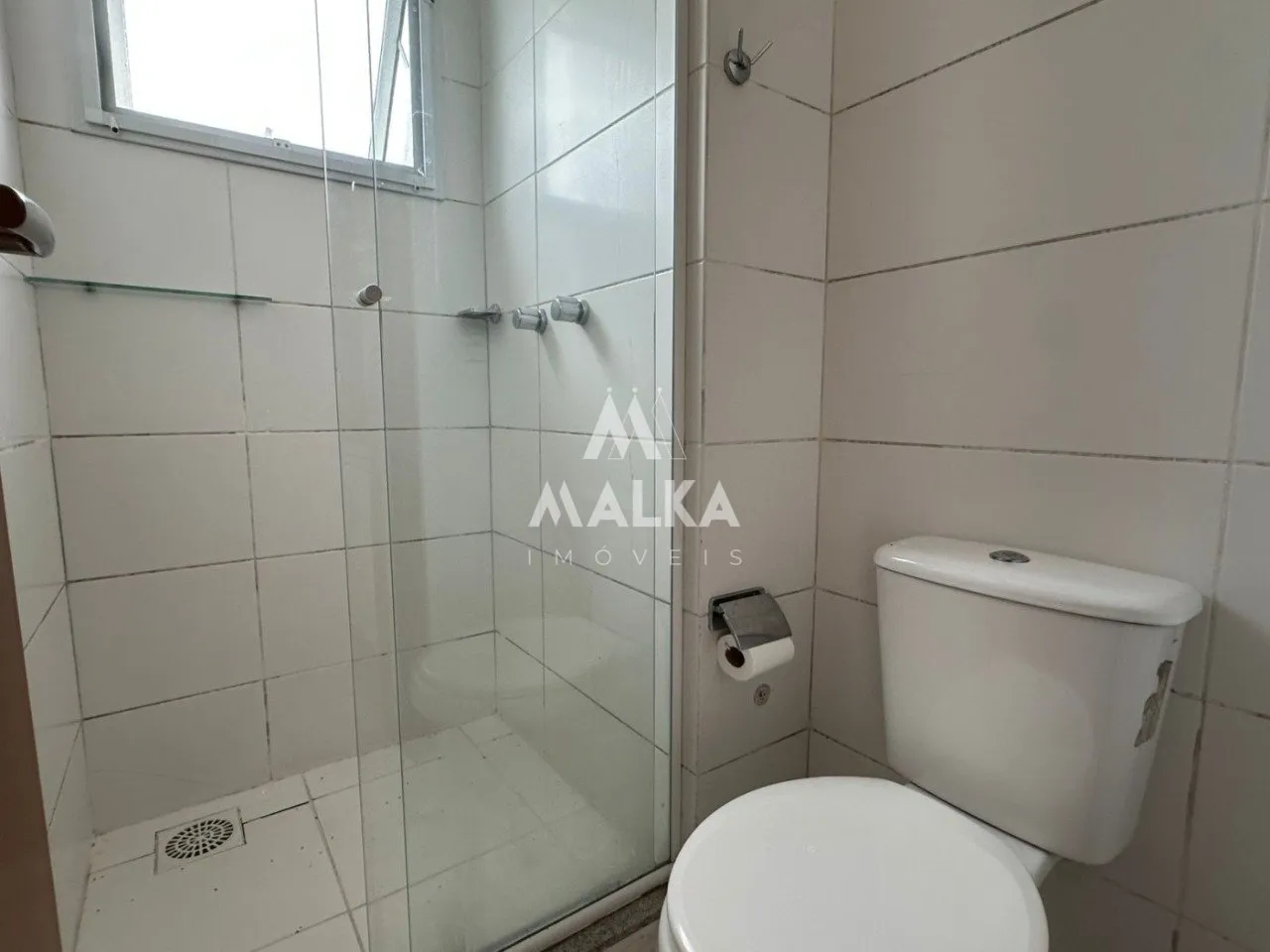 3-bedroom apartment with balcony and built-in grill — photo 25