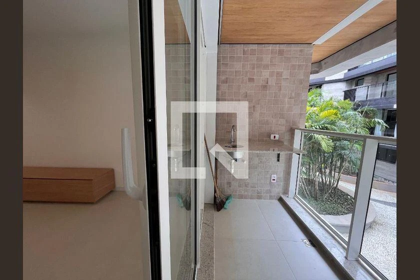 Apartment, 62 m², with a grill on the balcony — photo 11