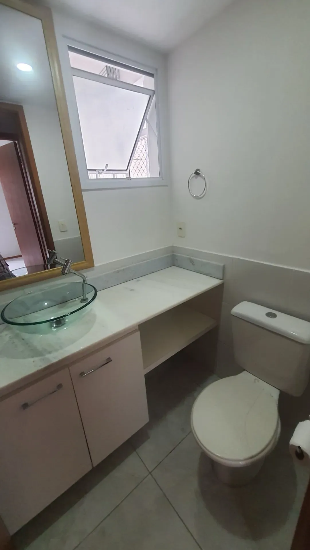 Apartment with 2 bedrooms and an ensuite — photo 5
