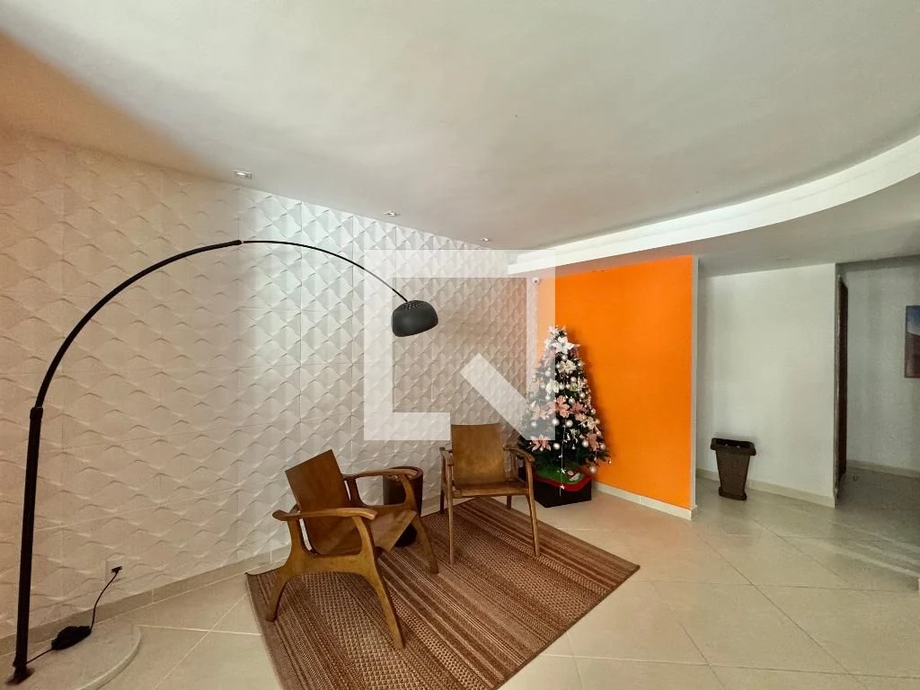 Apartment, 92 m², with a glass-enclosed balcony — photo 33