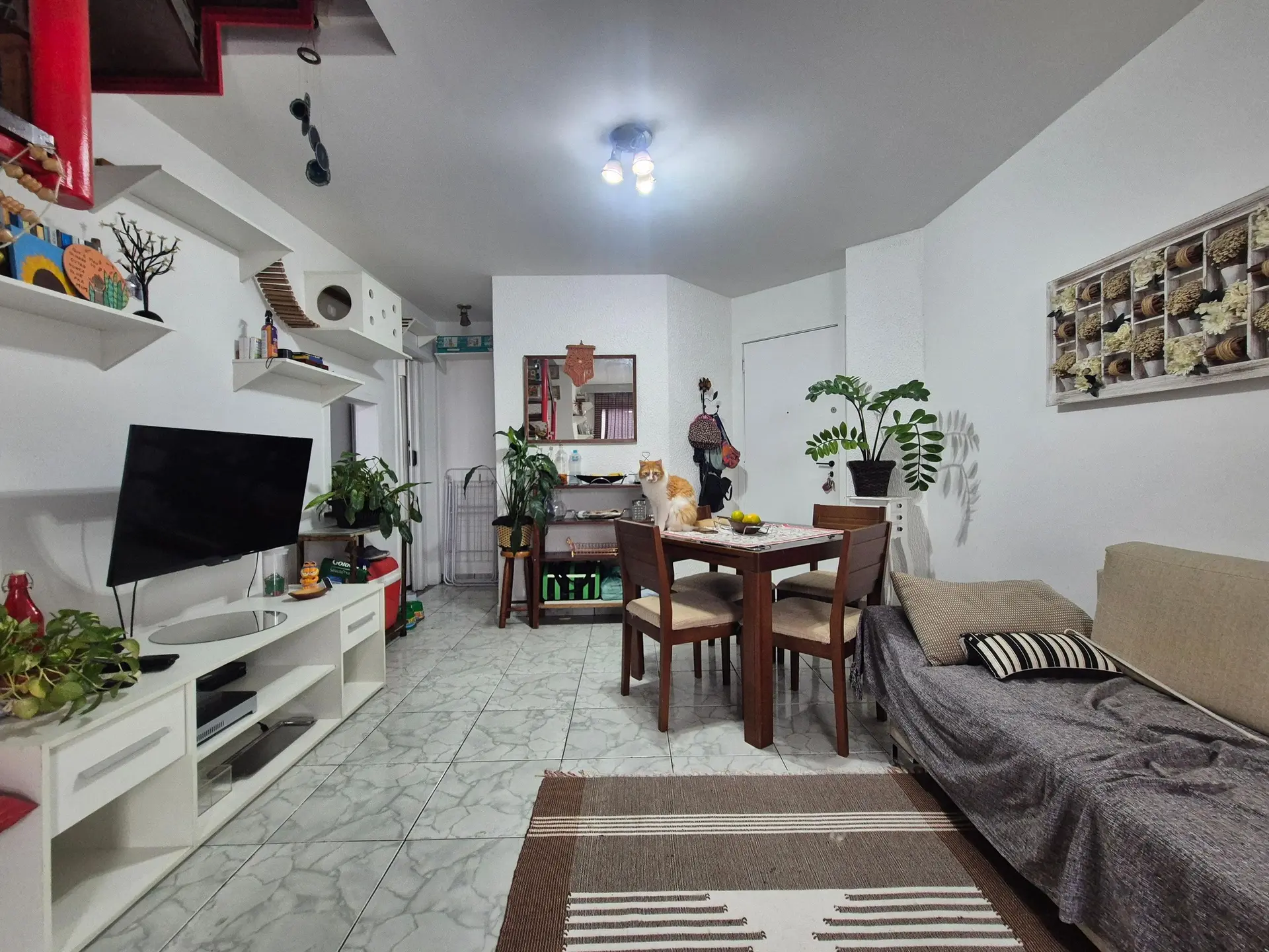 80 m² apartment with a mountain view and a washing machine — photo 14