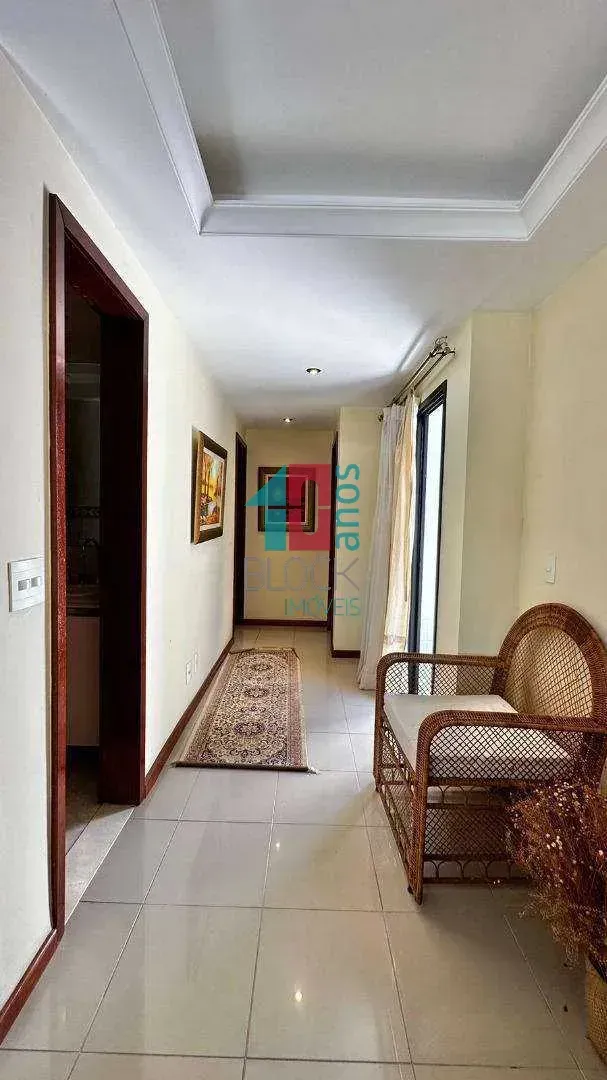 Washing machine in a 2-bedroom apartment, 208 m² — photo 10