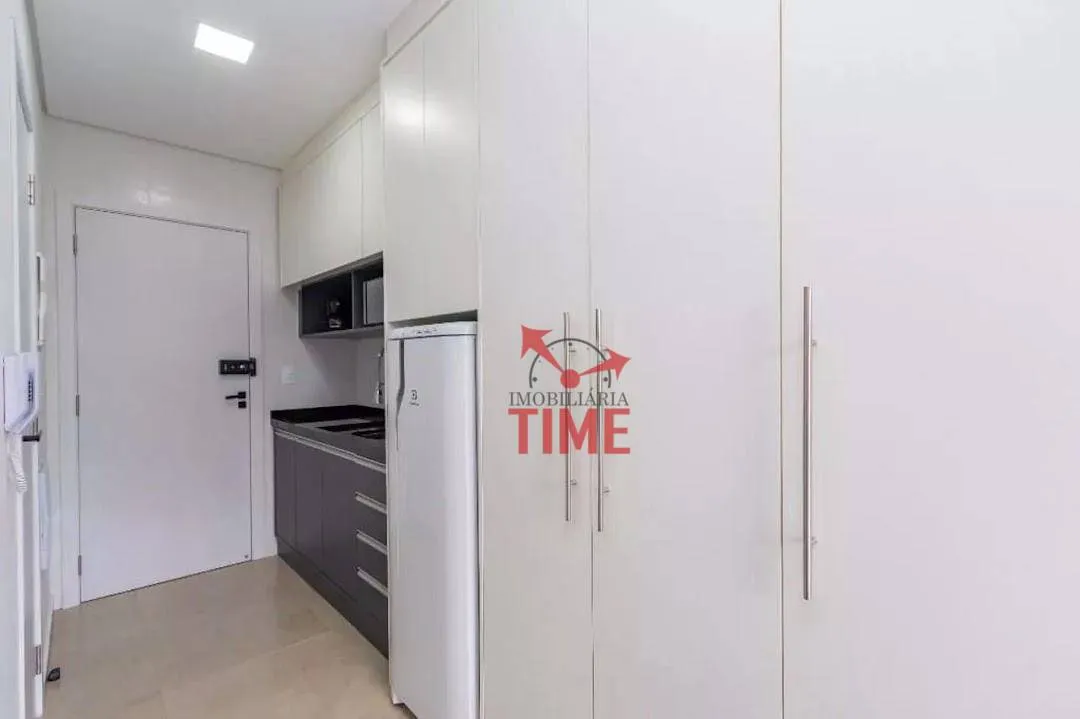 Air-conditioned 1-bedroom apartment with kitchenette — photo 7