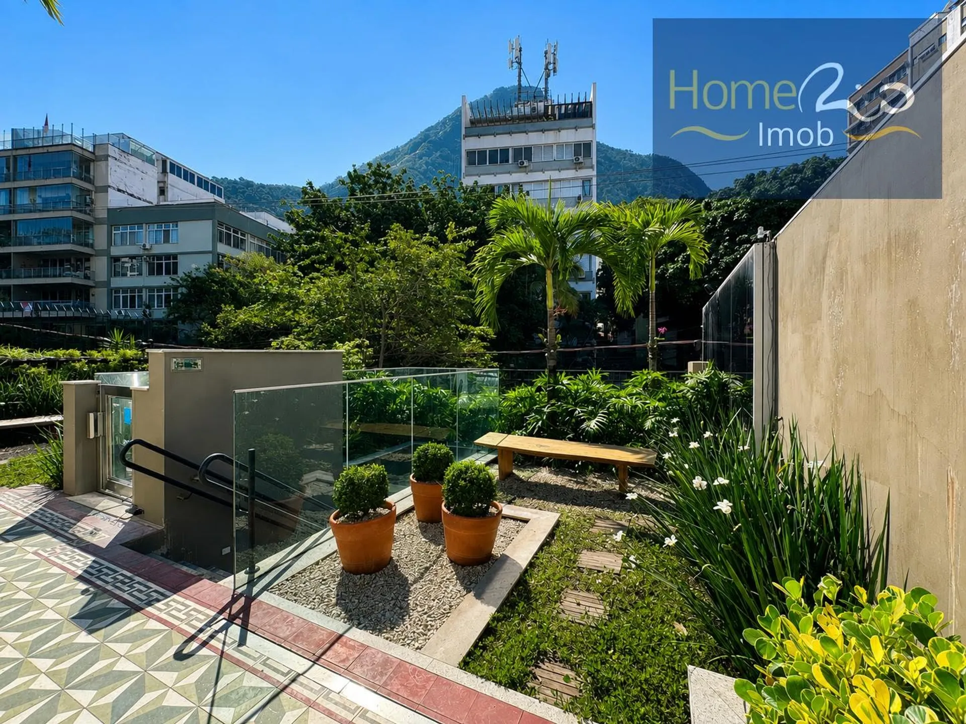 Apartment on the 2nd floor with a mountain view — photo 9