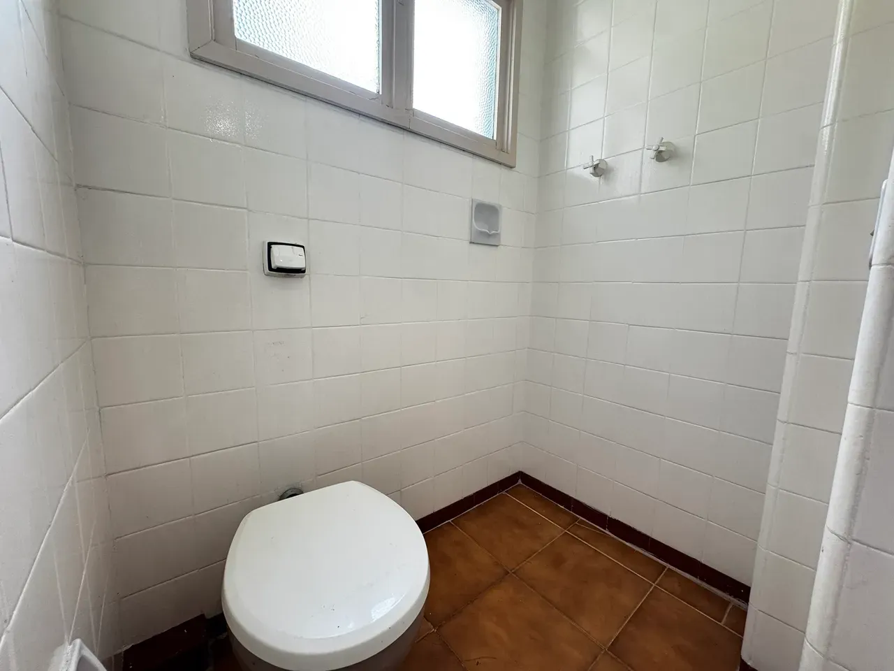 Apartment, 80 m², with wood or laminate floors — photo 23