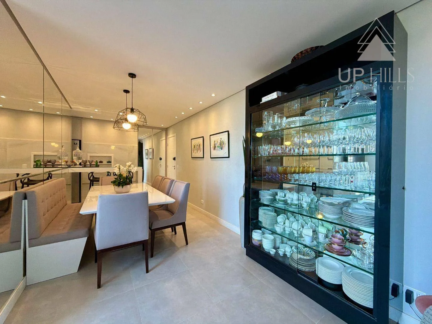 Apartment on the 4th floor with floor-to-ceiling windows — photo 47