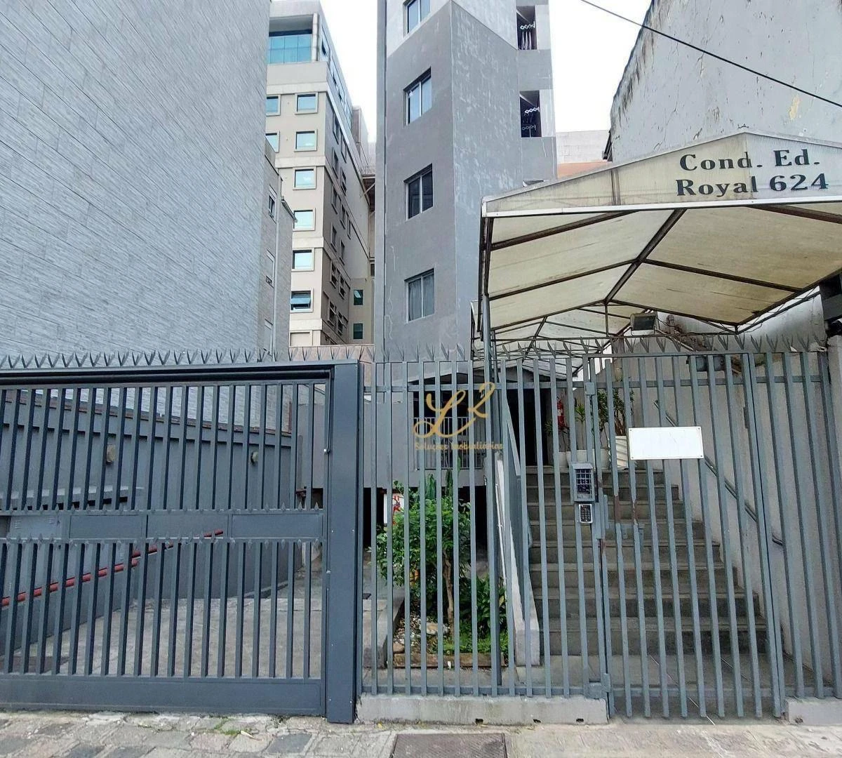 Мебльована квартира з 1 спальнею та балконом 33 м² — photo 28