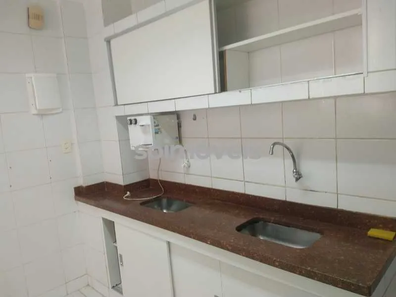 Apartamento no 2º andar com piso de madeira ou laminado — photo 26