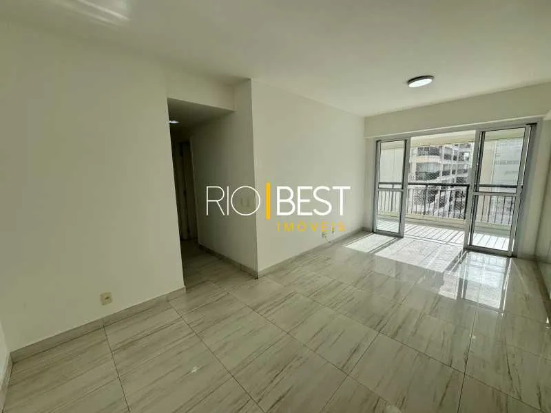 Apartamento de 76 m² com jacuzzi e varanda envidraçada — photo 4