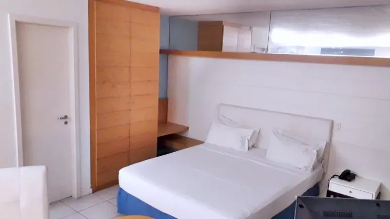 Засклений балкон та 1 спальня: квартира 44 м² — photo 12