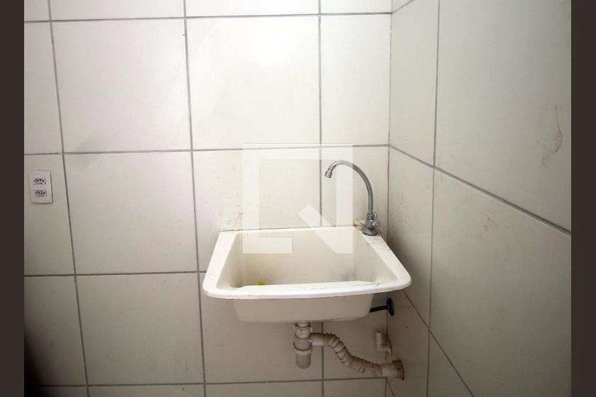 40 m² apartment with 2 bedrooms and a balcony — photo 4
