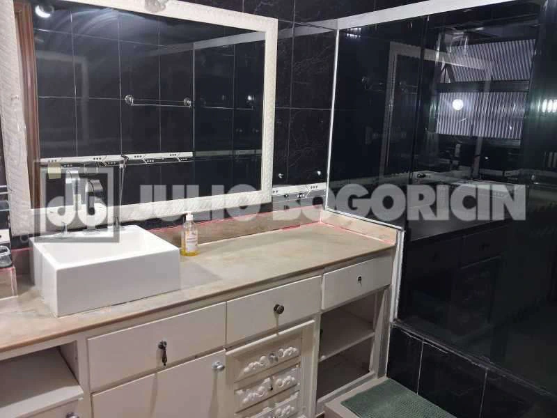 4-bedroom apartment with gas kitchen and 224 m² — photo 12