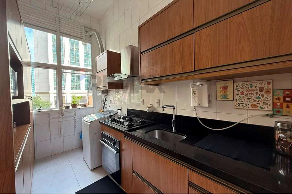 Furnished 2-bedroom apartment with 2 parking spots — photo 20