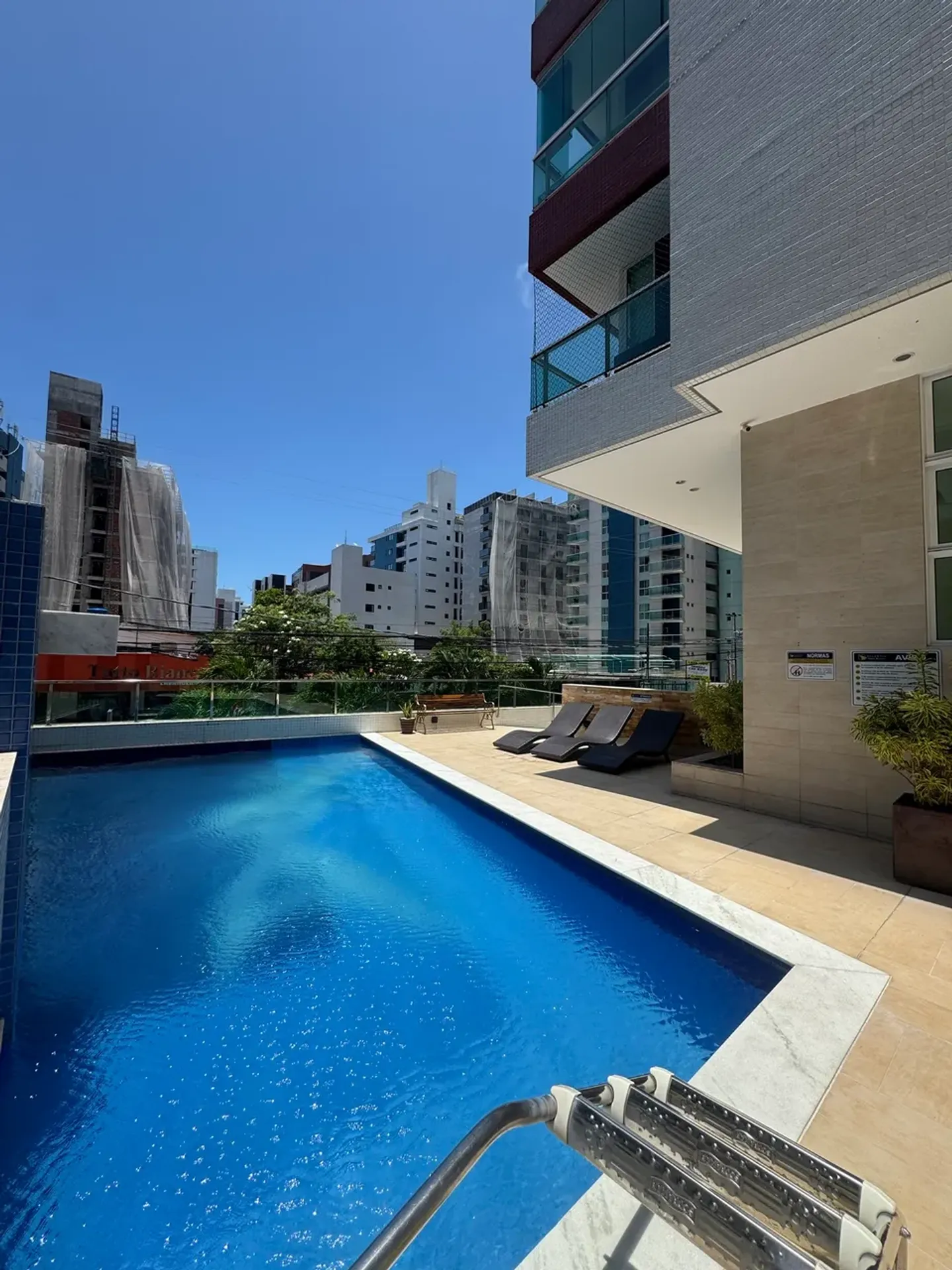 Apartment, 92 m², with a glass-enclosed balcony — photo 8