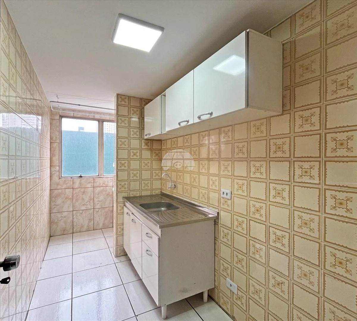 One-bedroom apartment, 32 m² — photo 2