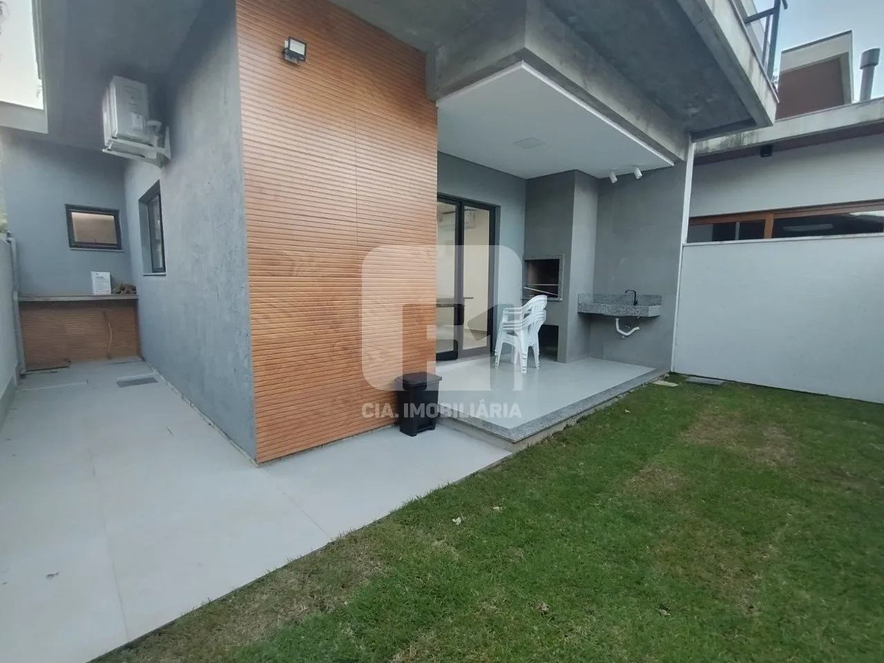 Furnished 3-bedroom house with 200 m² — photo 39