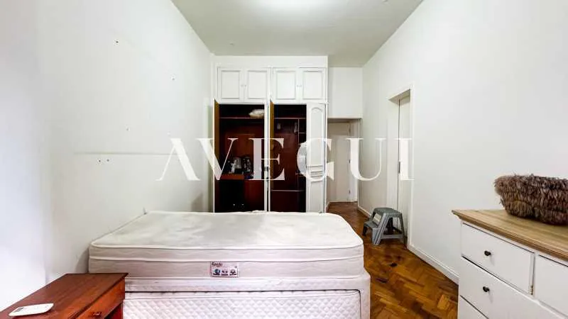 214 m² apartment with 4 bedrooms and 3 bathrooms — photo 20