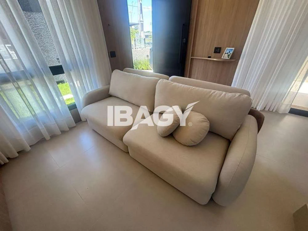 Casa de 118 m² con 3 dormitorios y 1 suite — photo 2