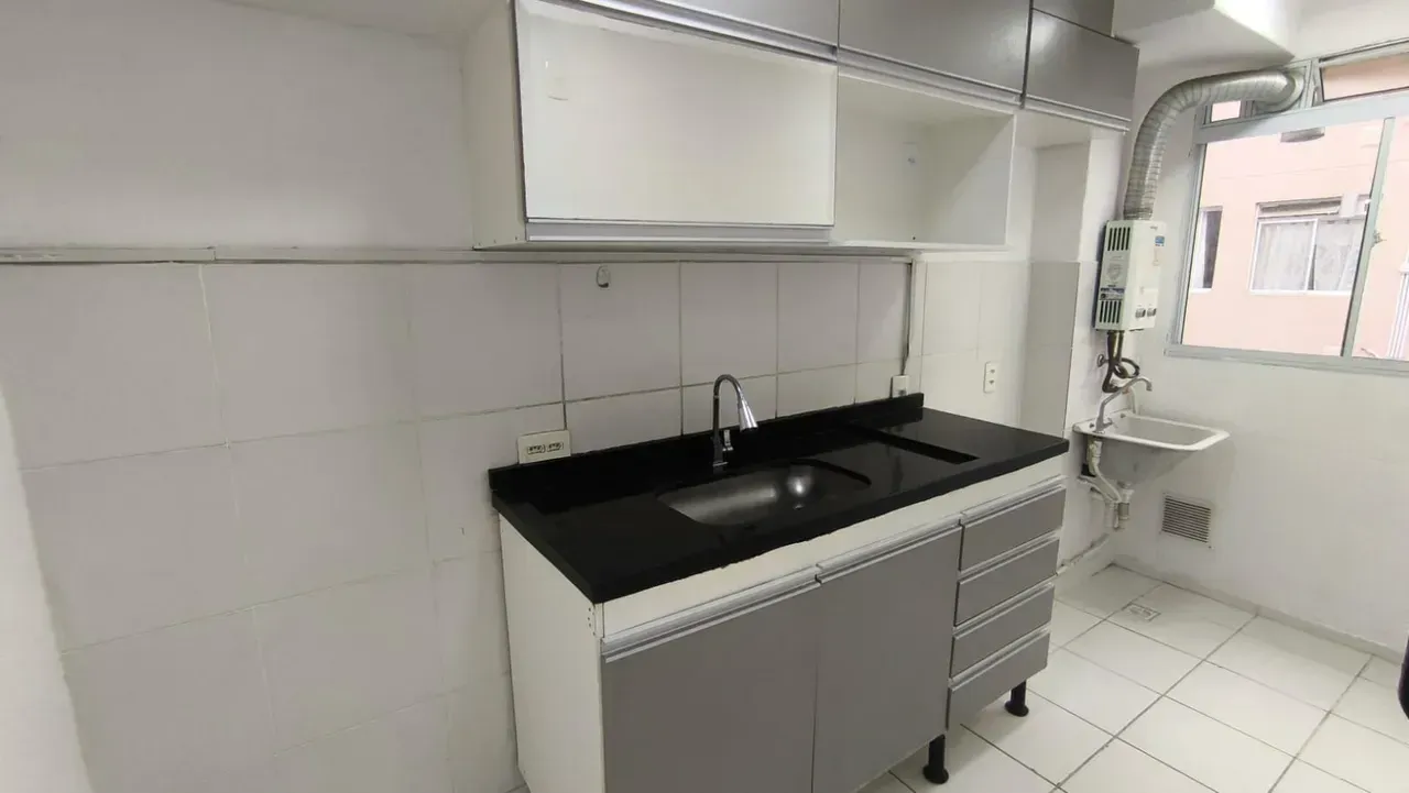 2-bedroom apartment with 1 parking space and closed kitchen — photo 5