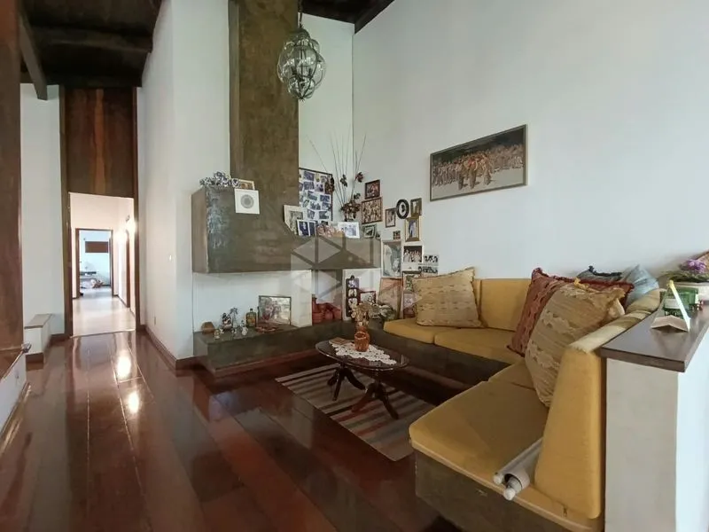 House, 600 m², with a bathtub — photo 10