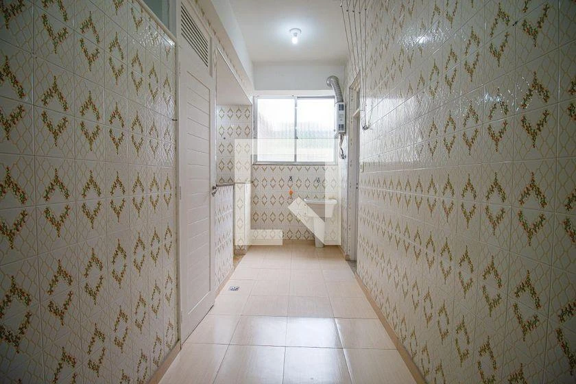 4-bedroom apartment 160 m² with 3 bathrooms — photo 28