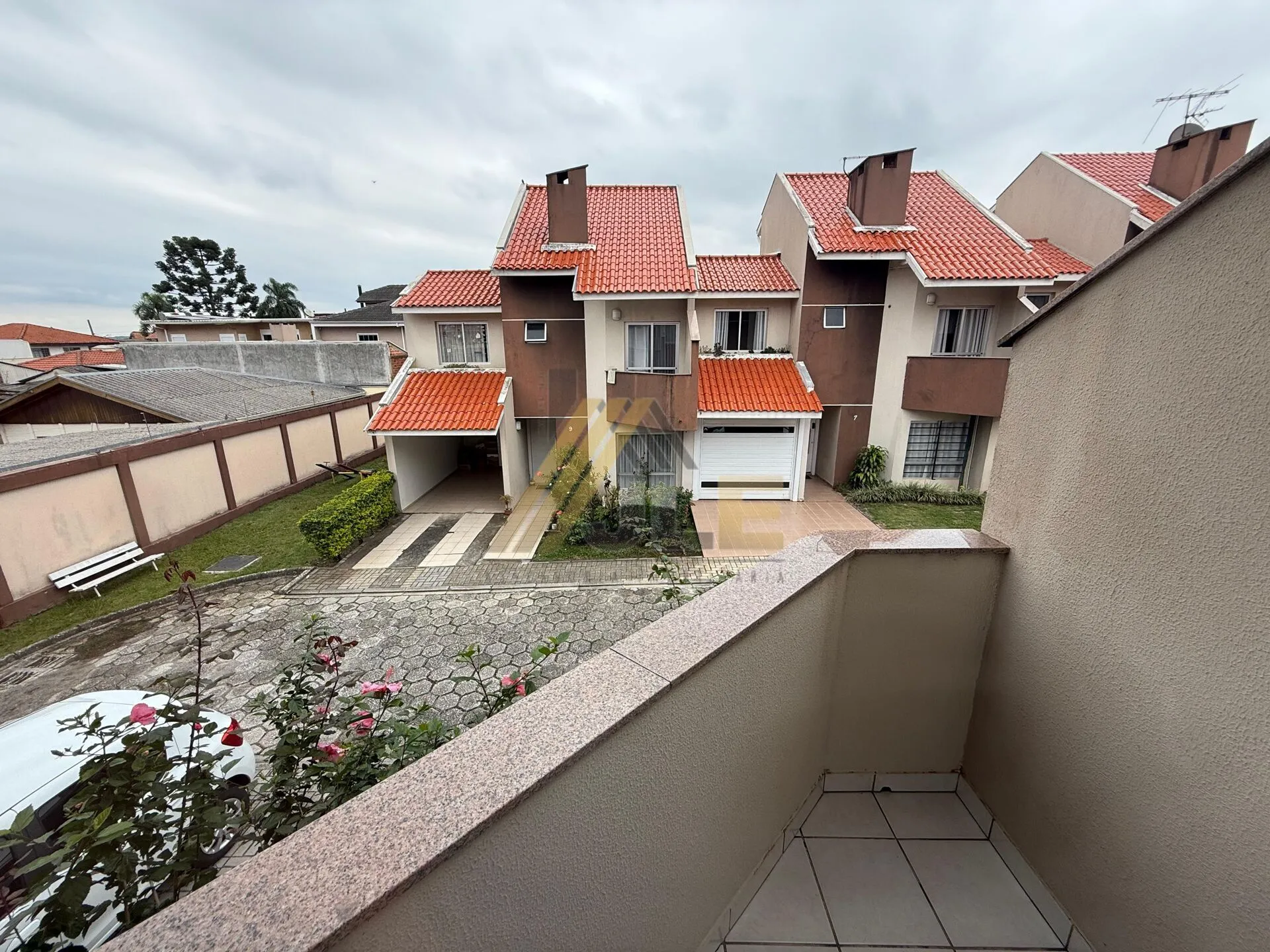 Furnished house with 3 bedrooms and an en-suite — photo 31