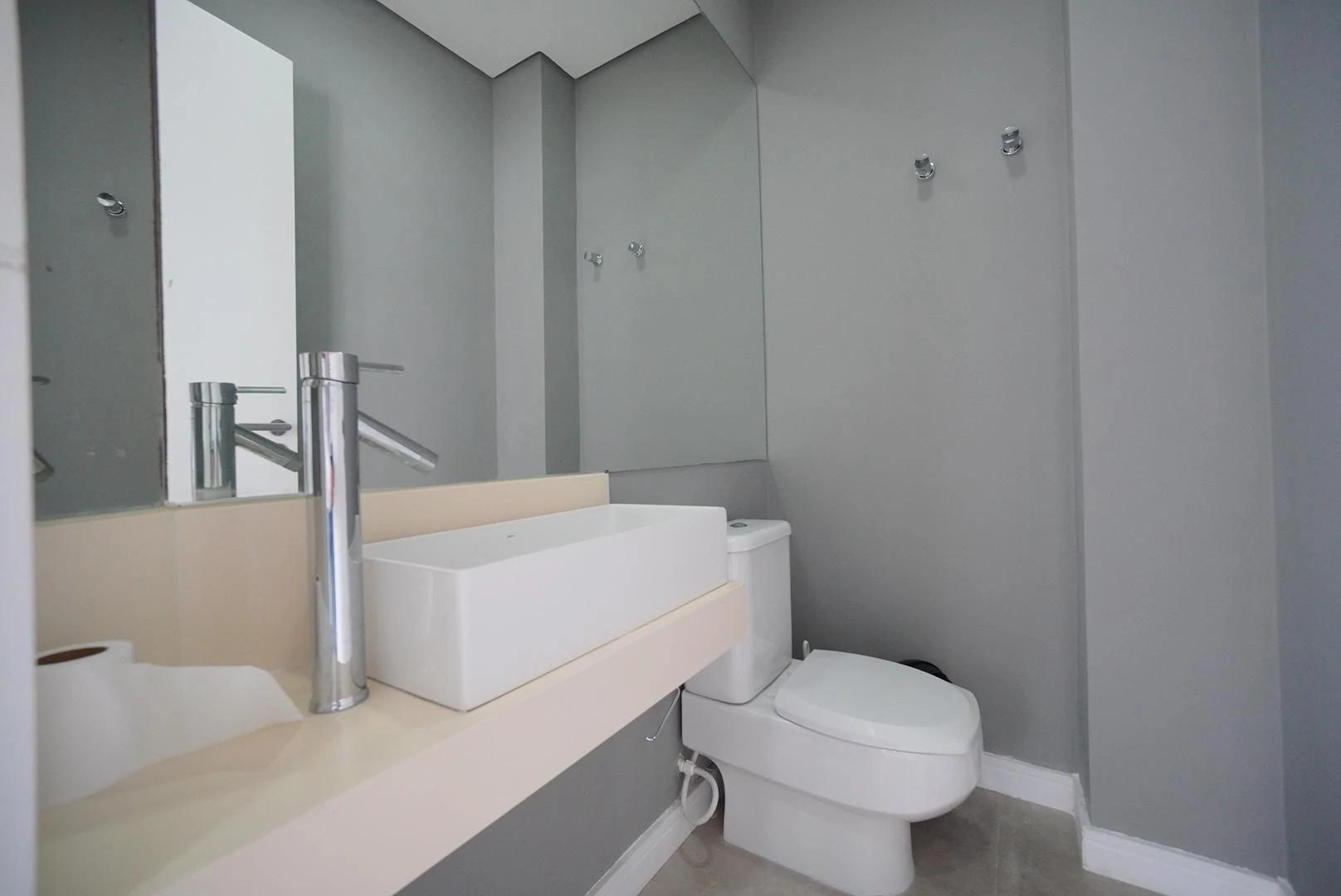 4-bedroom house with a mountain view in Florianópolis — photo 18