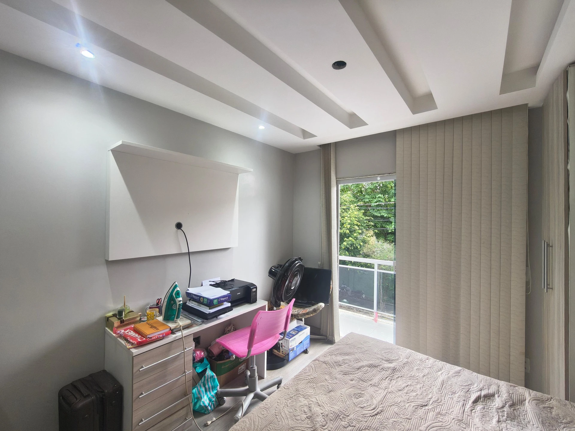 Furnished house, 220 m², with a bathtub — photo 22