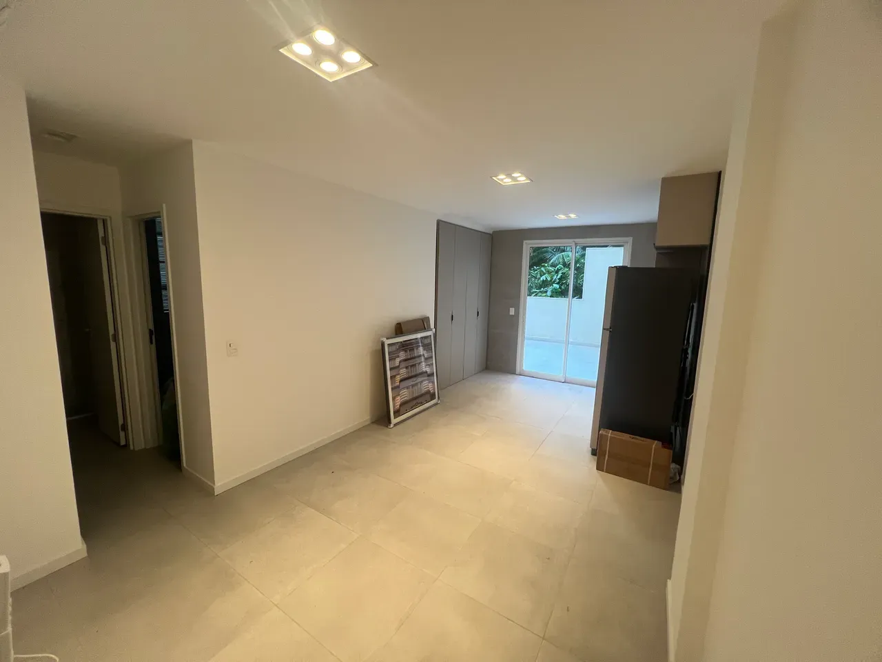 Furnished apartment, 68 m², with a grill on the balcony — photo 19