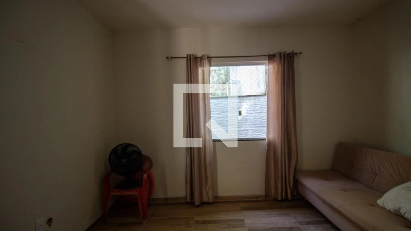 Furnished house with 5 bedrooms and 6 parking spaces — photo 65