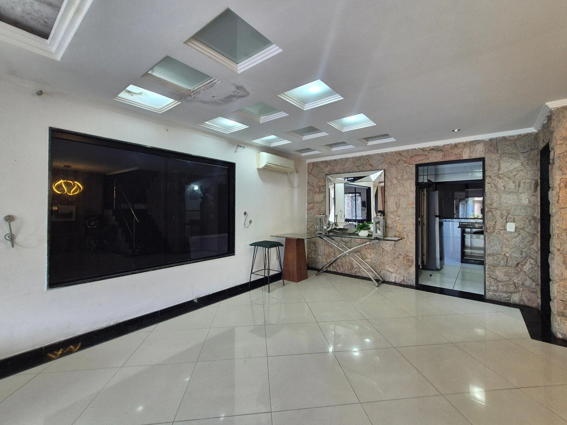 Furnished house, 100 m², with a jacuzzi — photo 67