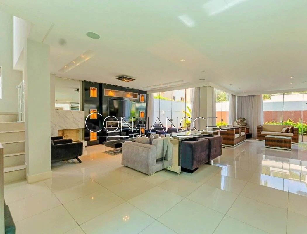 Furnished house, 350 m², with floor-to-ceiling windows — photo 29