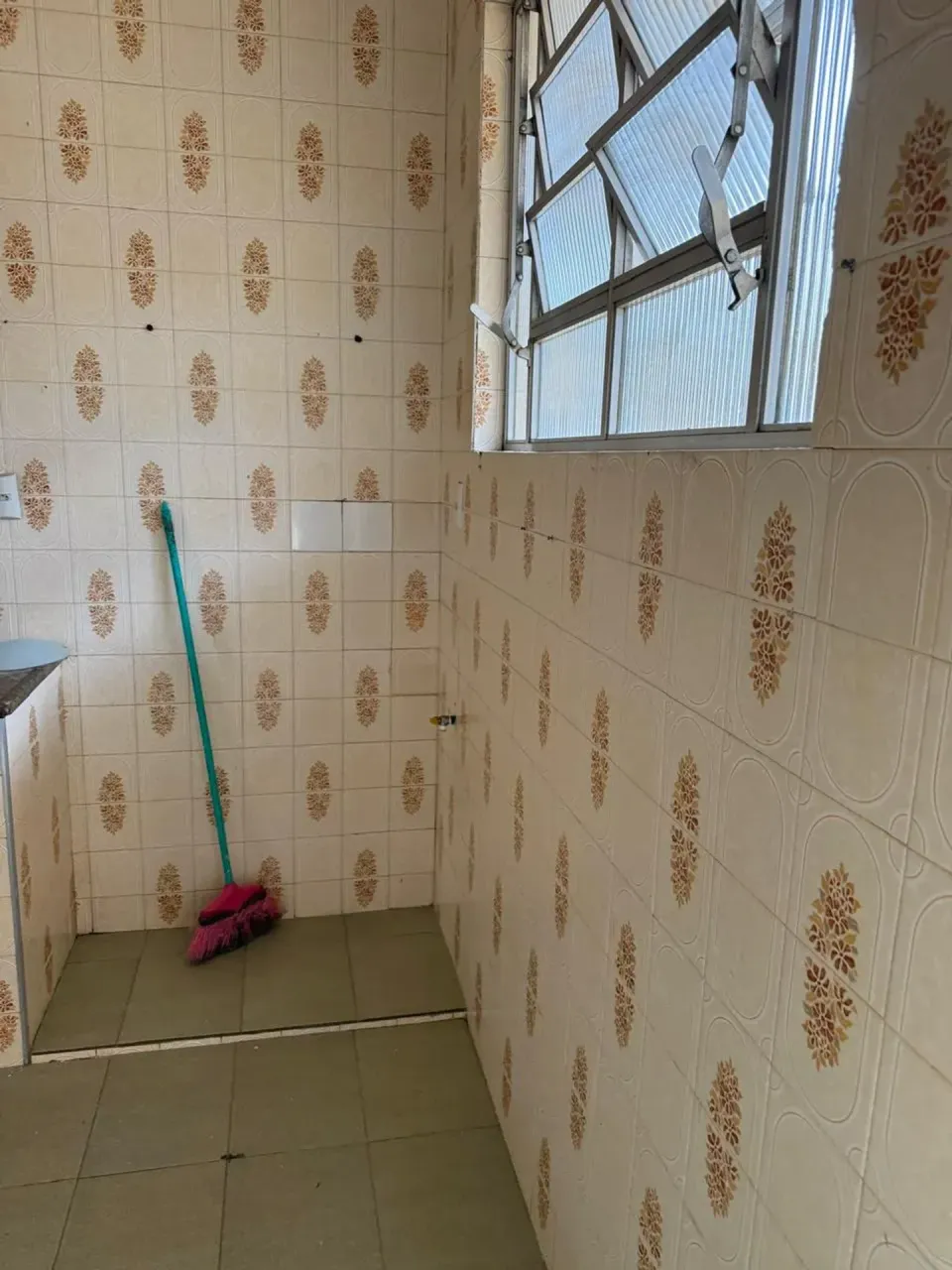 120 m² unfurnished apartment with 3 bedrooms — photo 10
